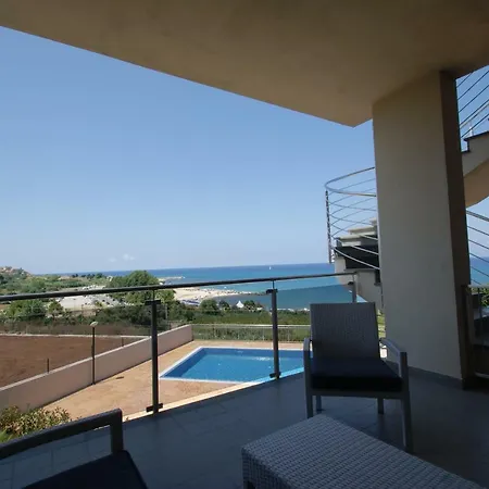 Laguna Lucente Apartment