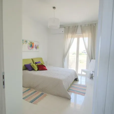 Laguna Lucente Apartment