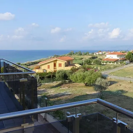 Laguna Lucente